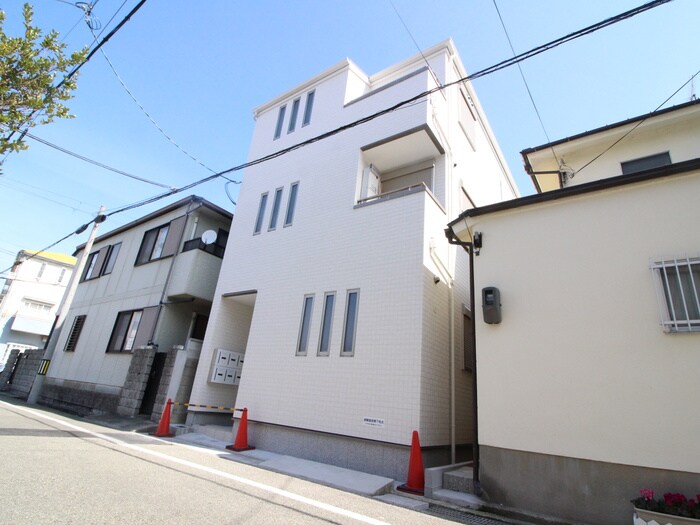 物件外観写真1　(外観写真)