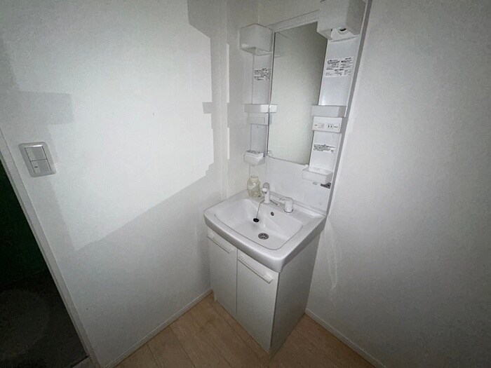 物件内観写真13　(洗面)