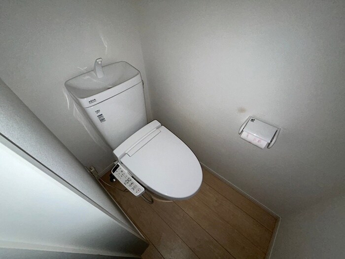 物件内観写真15　(トイレ)