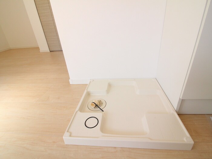 物件内観写真20　(洗濯機置場)