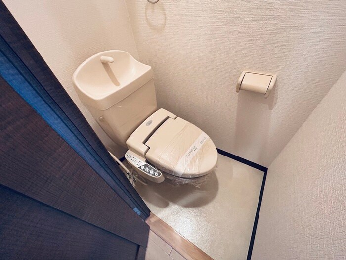 物件内観写真11　(トイレ)