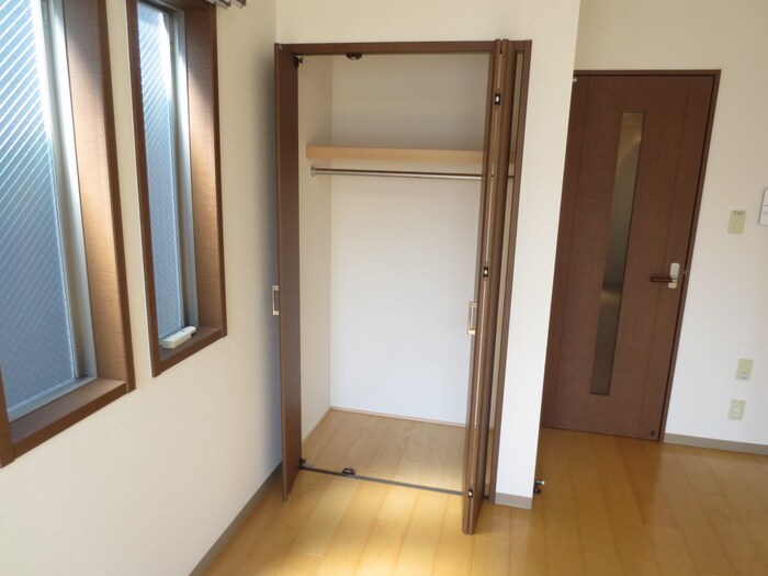 物件内観写真13　(収納)