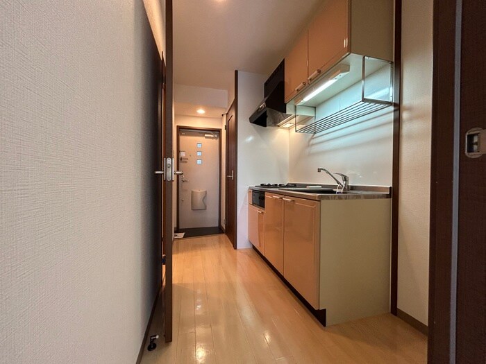 物件内観写真18　(廊下)