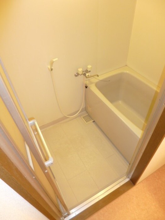 物件内観写真12　(バス／シャワールーム等)