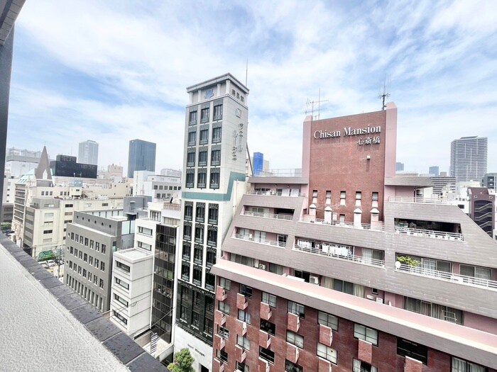 物件内観写真21　(室内からの展望)