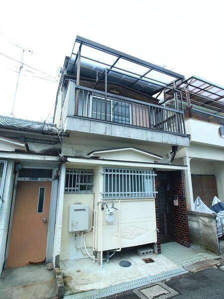 金田町1丁目テラスハウス外観写真