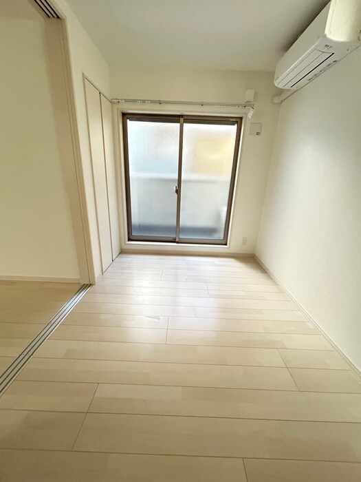 物件内観写真12　(居室)