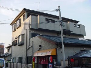 テネメントハウスシ－ダ－外観写真