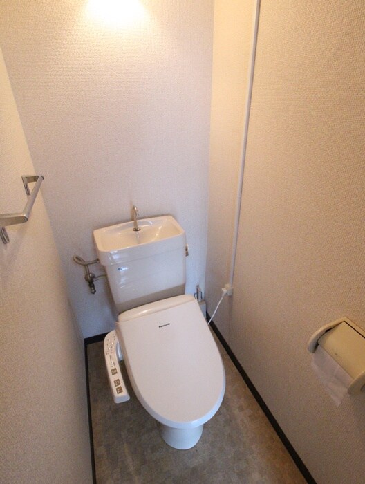 物件内観写真7　(トイレ)