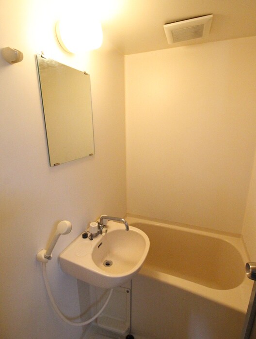 物件内観写真8　(バス／シャワールーム等)