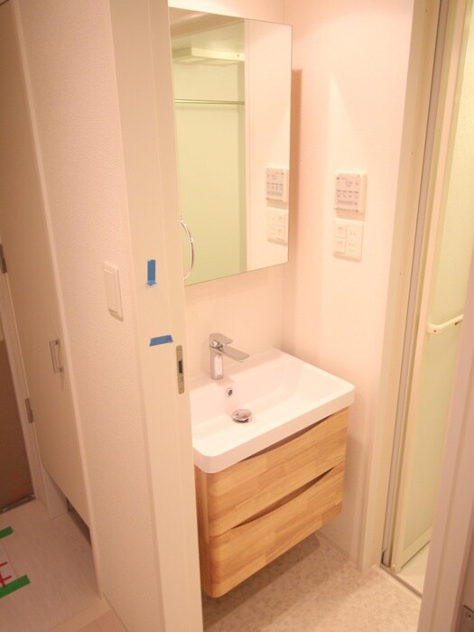 物件内観写真9　(洗面)