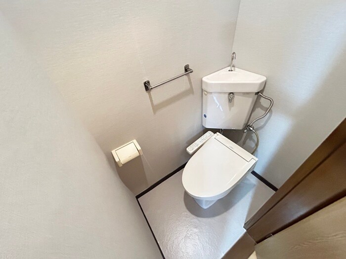 物件内観写真10　(トイレ)