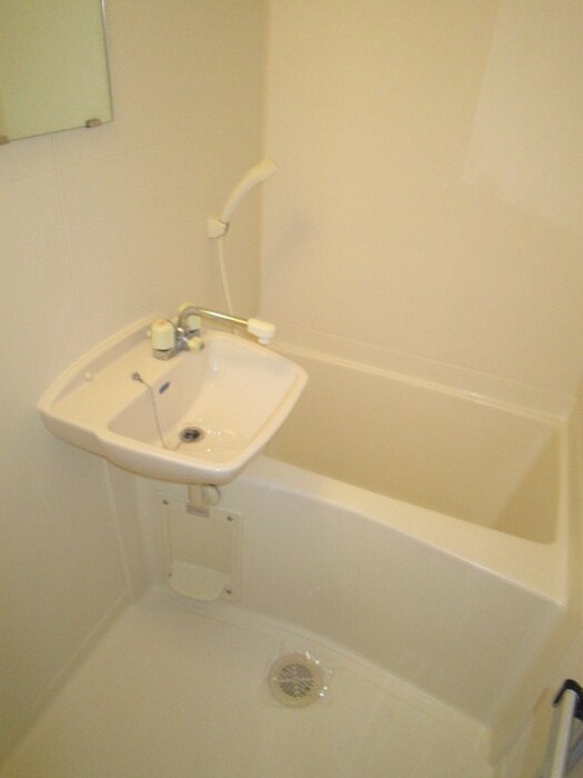 物件内観写真10　(バス／シャワールーム等)