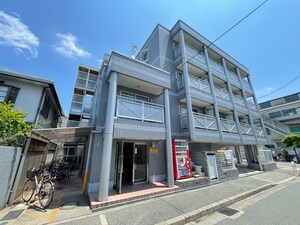 ドムス白鷺外観写真