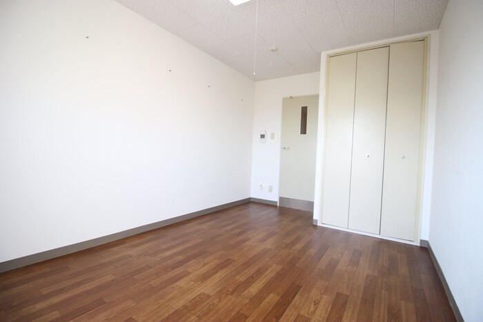 物件内観写真12　(居室)