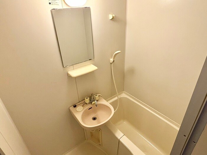 物件内観写真12　(バス／シャワールーム等)