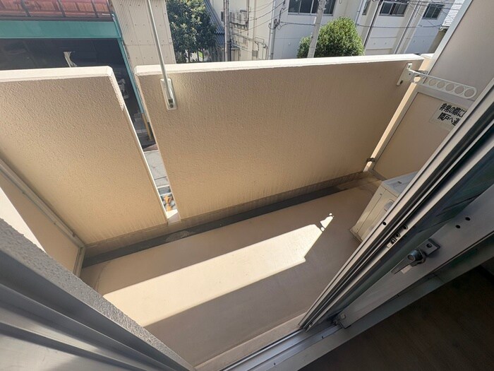 物件内観写真13　(ベランダ・バルコニー)