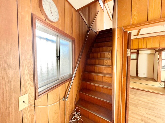 物件内観写真14　(廊下)