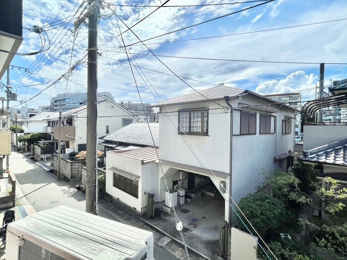 物件内観写真15　(室内からの展望)