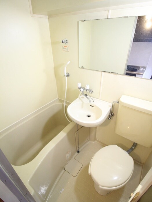 物件内観写真9　(バス／シャワールーム等)