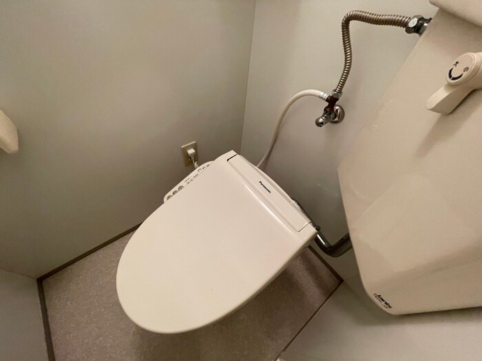 物件内観写真12　(トイレ)