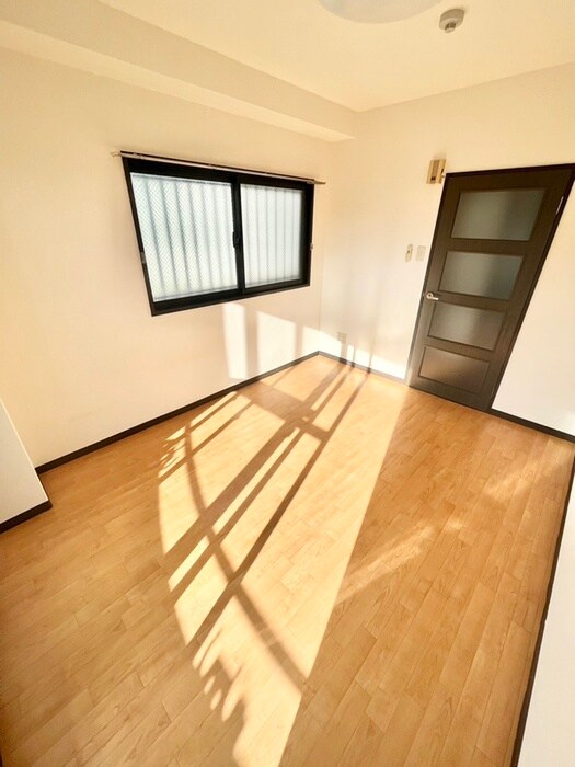 物件内観写真13　(居室)