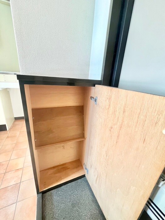 物件内観写真15　(靴箱)