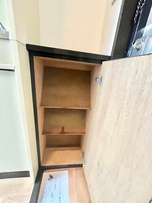 物件内観写真21　(靴箱)