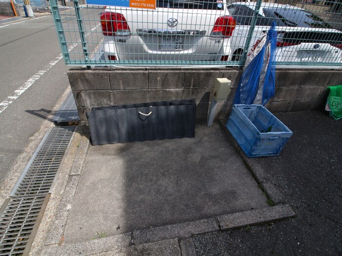 物件外観写真6　(建物設備)