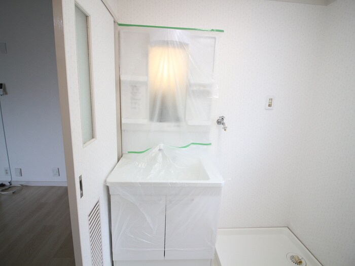 物件内観写真11　(洗面)