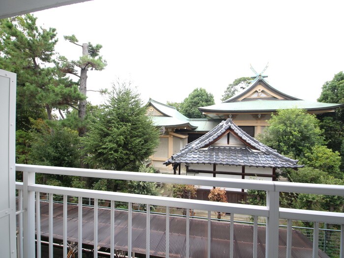 物件内観写真17　(室内からの展望)