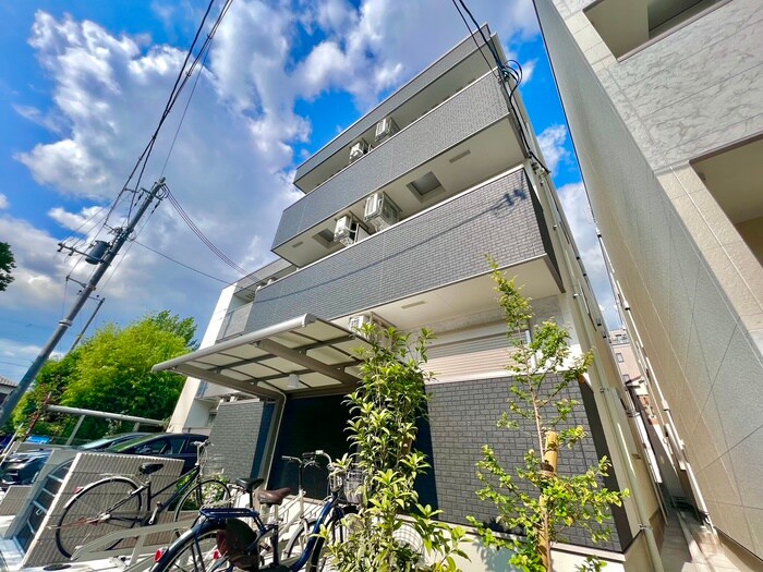 物件外観写真1　(外観写真)