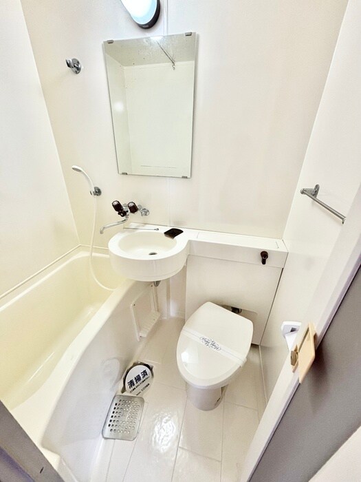 物件内観写真8　(バス／シャワールーム等)