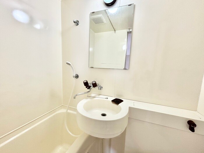 物件内観写真10　(洗面)