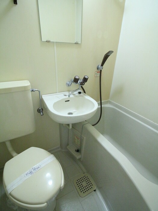 物件内観写真11　(洗面)