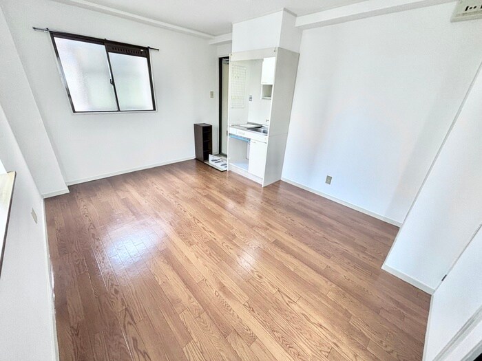 物件内観写真13　(居室)