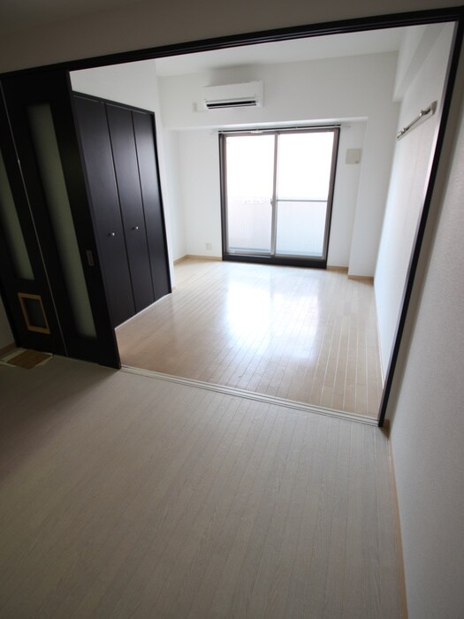 物件内観写真12　(居室)