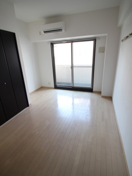 物件内観写真13　(居室)