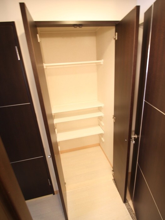 物件内観写真18　(靴箱)