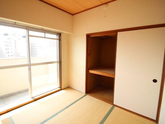 物件内観写真15　(居室)