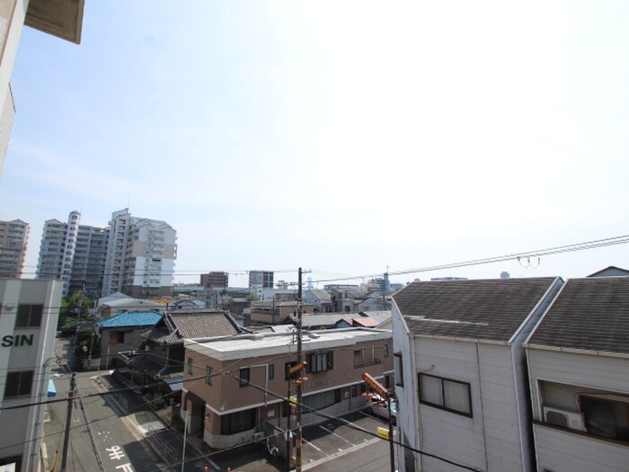 物件内観写真21　(室内からの展望)