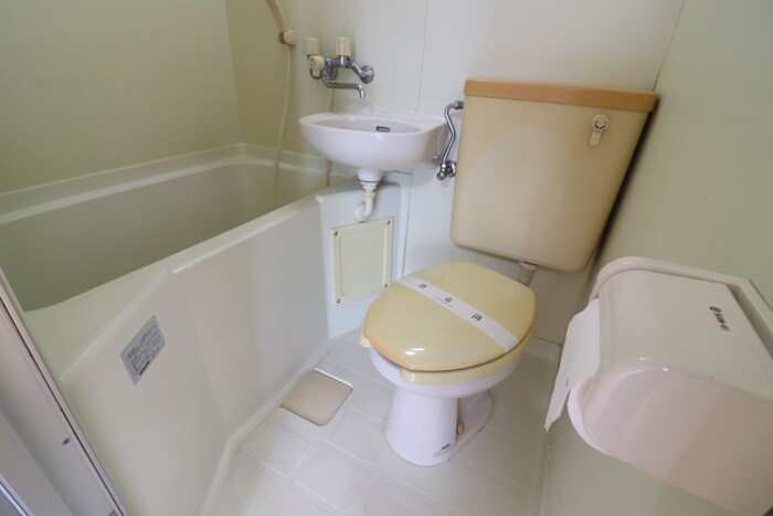 物件内観写真11　(バス／シャワールーム等)