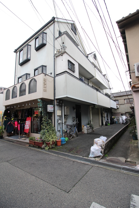 石田様貸家
