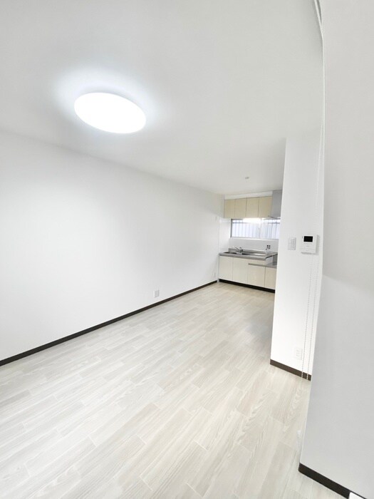 物件内観写真5　(居室)