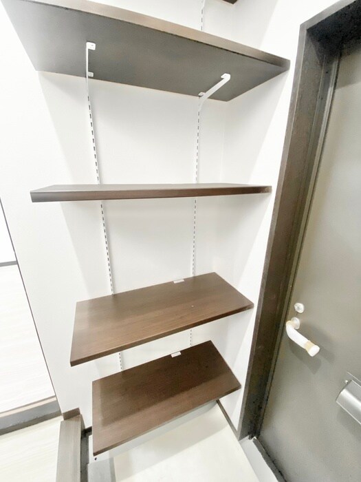 物件内観写真14　(靴箱)