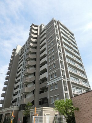 ロ－レルコ－ト高槻(502)外観写真