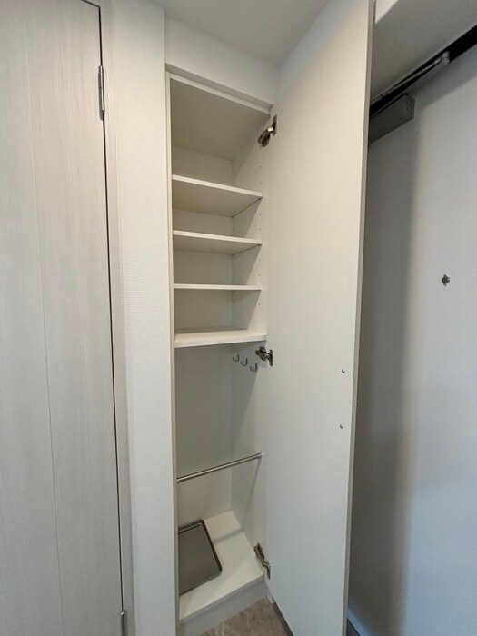 物件内観写真11　(靴箱)