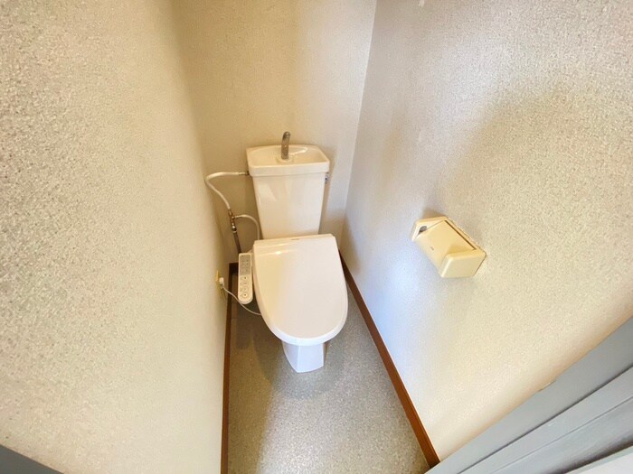 物件内観写真14　(トイレ)