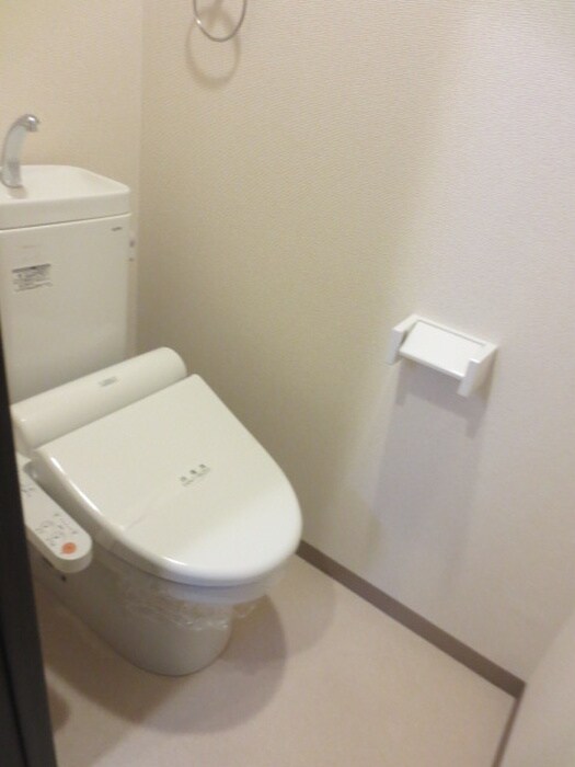 物件内観写真10　(トイレ)