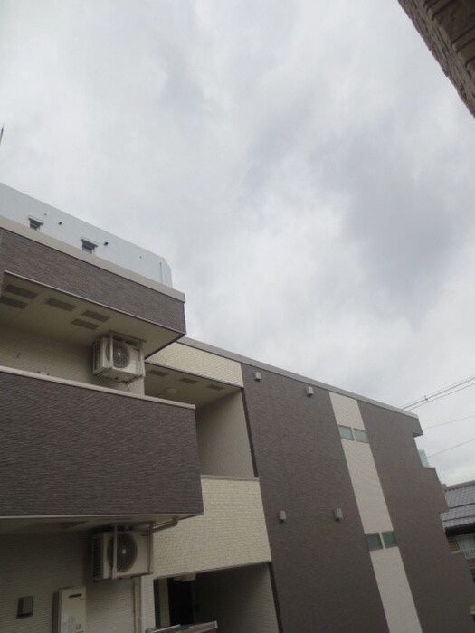 物件内観写真17　(室内からの展望)